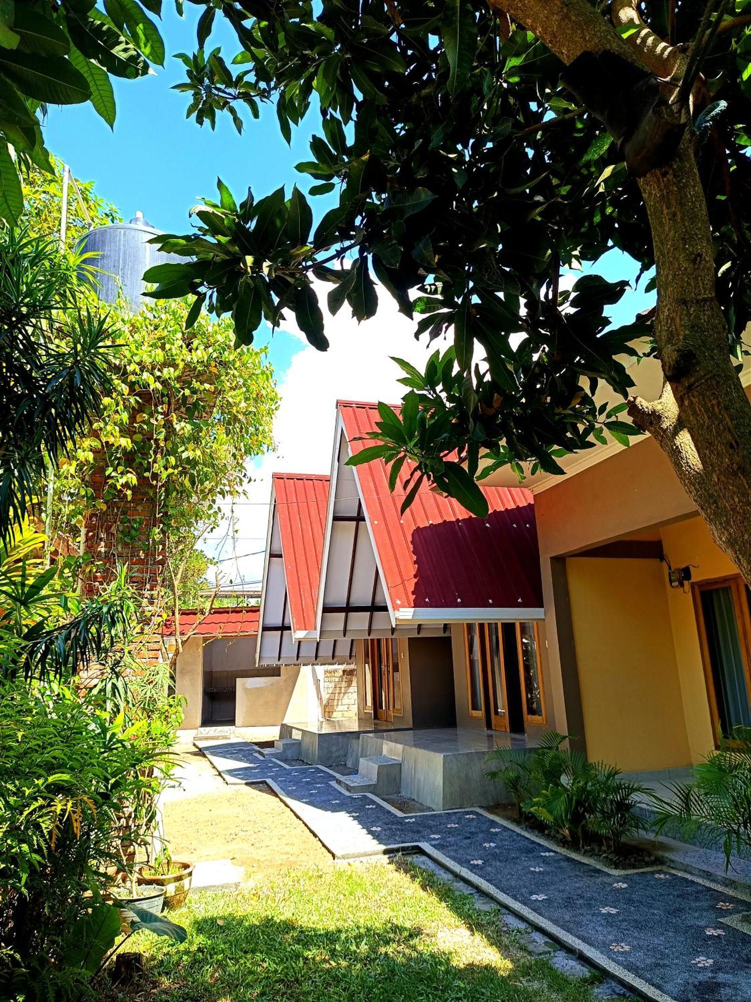Honey Home Kuta  Esterno foto
